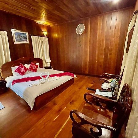 Villa Phathana Boutique Hotel Luang Prabang Exteriör bild