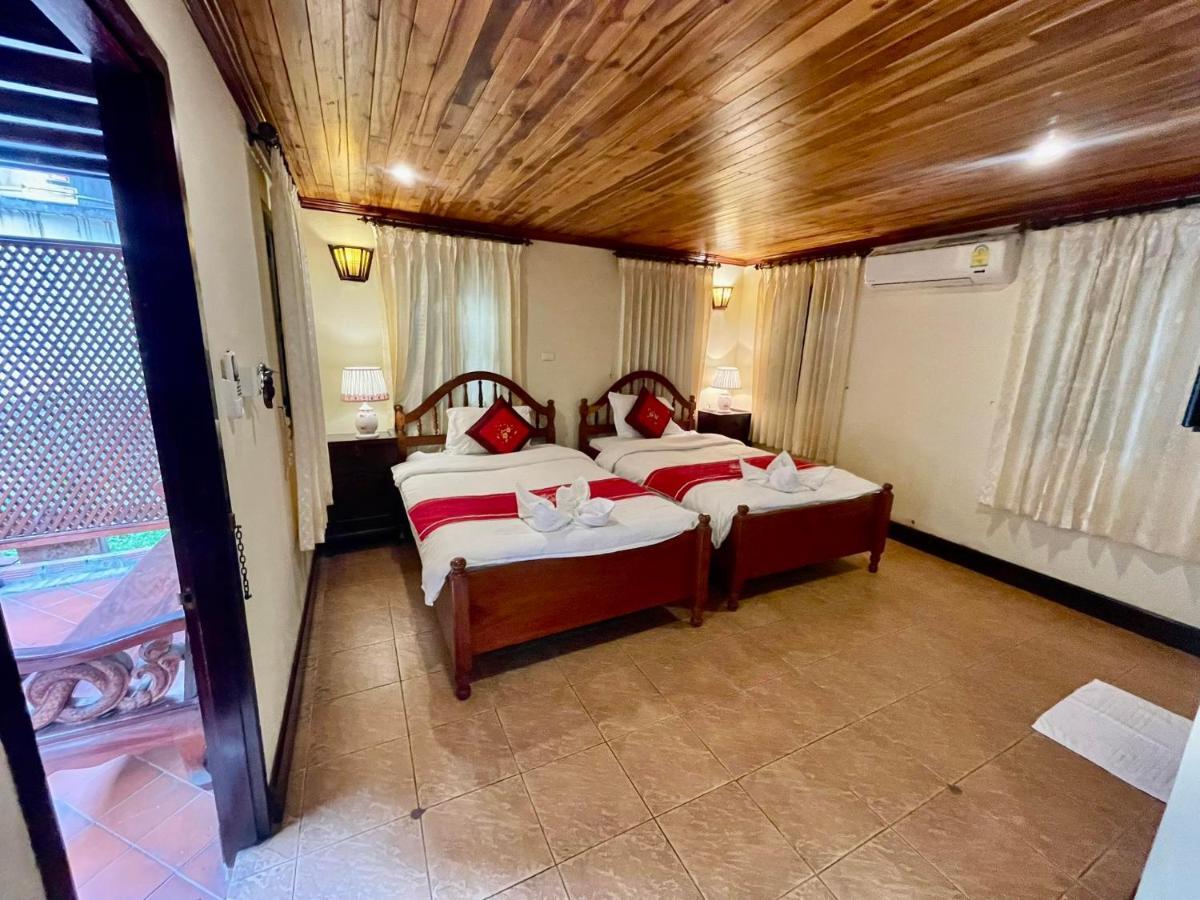 Villa Phathana Boutique Hotel Luang Prabang Exteriör bild