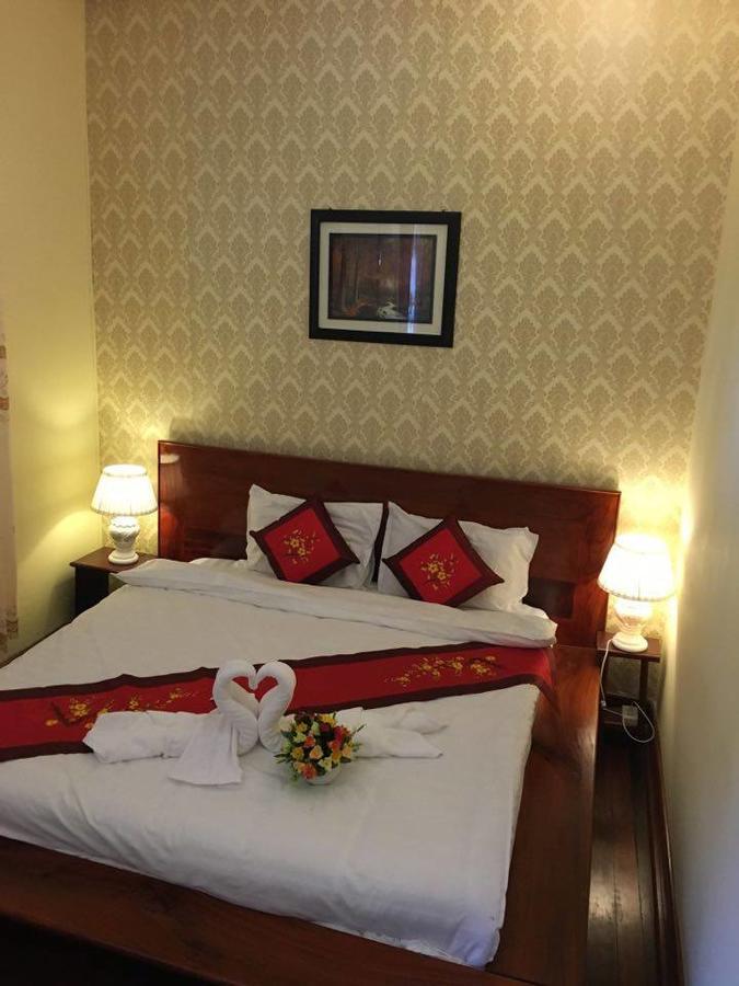 Villa Phathana Boutique Hotel Luang Prabang Exteriör bild