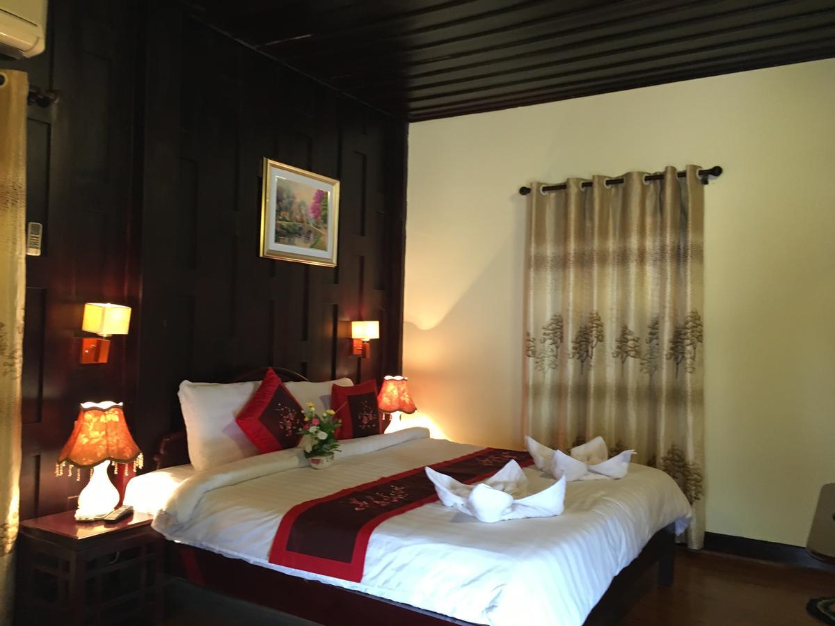 Villa Phathana Boutique Hotel Luang Prabang Exteriör bild